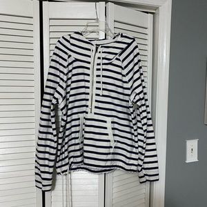 American Eagle Outfitters Hoodie SZ LG‎